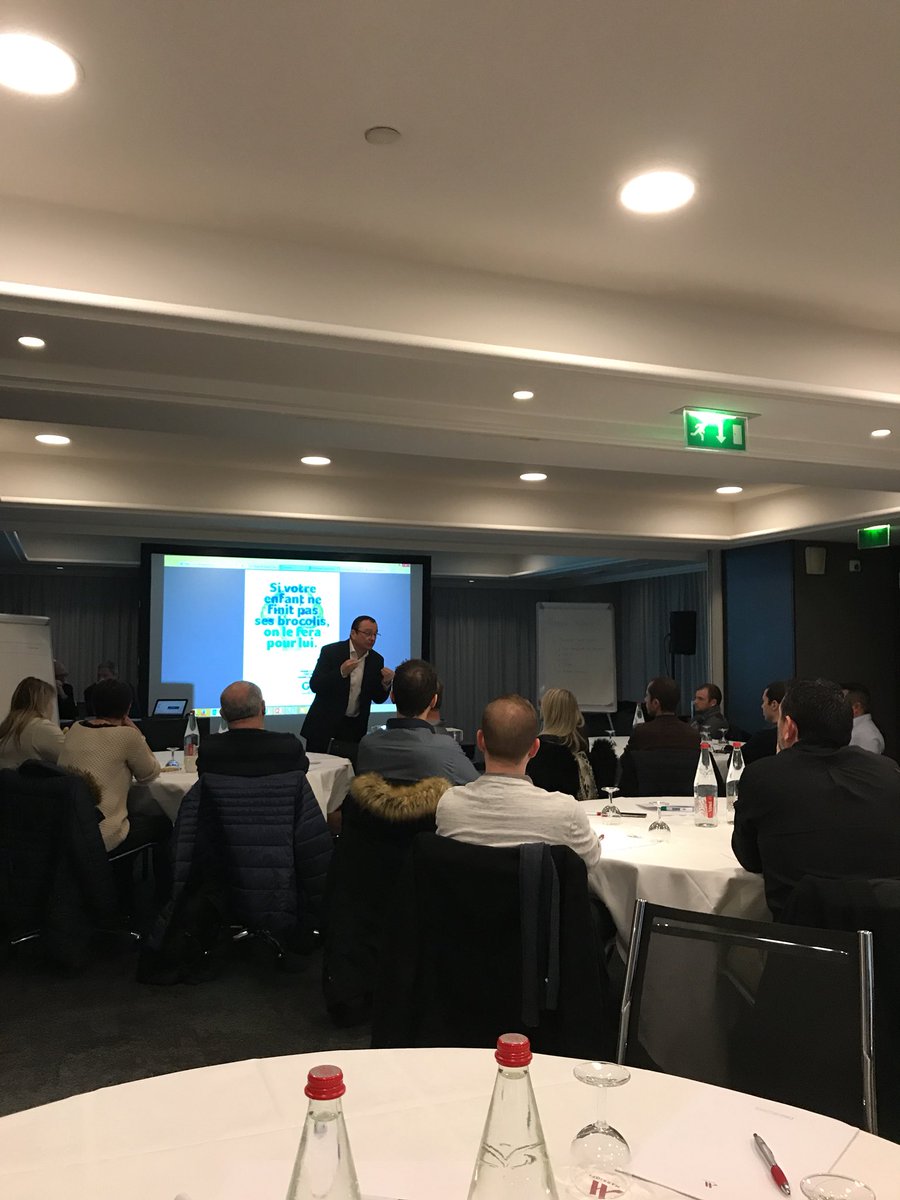 DavidD0527's tweet photo. #grdf #grdfrab journée d’intégration des managers de la région. @DSaussier lance cette journée de partage. #digitaliser #décloisonner #decarboniser pour l’avenir de #grdf avec de l’engagement, de l’ouverture, du professionnalisme et de l’ouverture. https://t.co/TdRUnDxWS4