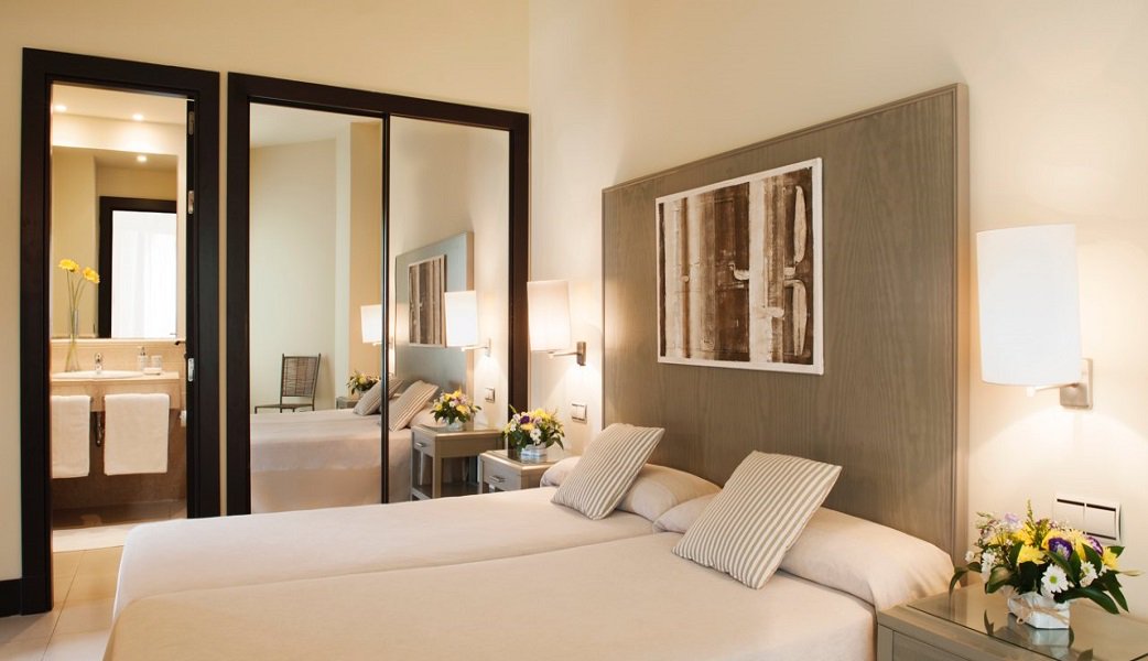OferTravelHotel's tweet photo. SEMANA SANTA – EL OFERTÓN 951506284 / 955290152
Precise Resort The Club Aptos. 4* Costa de la Luz - HUELVA
Del 29 de marzo al 1 de Abril – 2 Adultos 395€
Ver más en #EncuentraUnChollo #SemanaSanta #Huelva #Semana #Chollo #Ahenciadeviajes #Preciseresort https://t.co/YY4UF3iC4i https://t.co/zW08RHGKc7