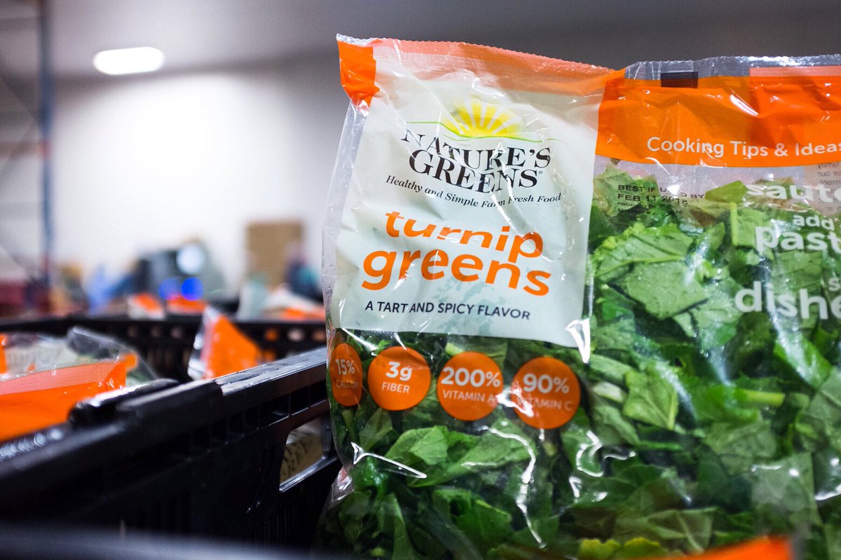NaturesGreens's tweet photo. Fresh, cut, and triple-washed so that you can enjoy delicious Turnip Greens when you need them! Turnip greens are high in antioxidants, and an excellent source of calcium and potassium. π #backtofresh #naturesgreens https://t.co/8xa0xnVdNV