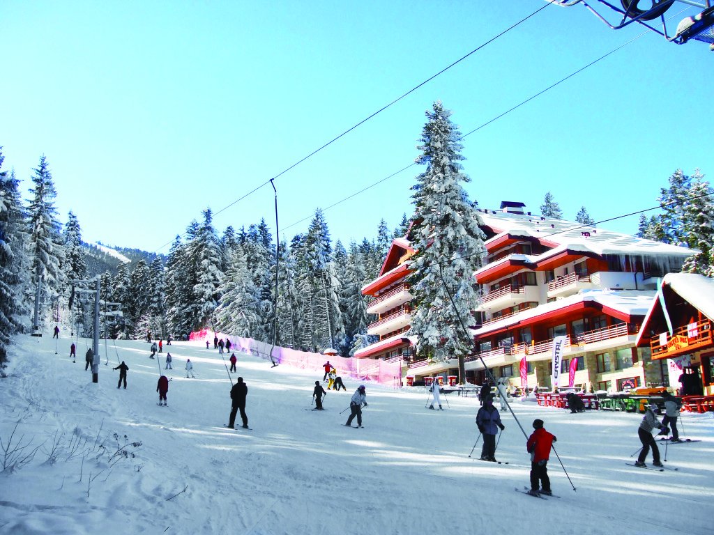 Having trouble picking your ideal ski holiday? Maybe this will help from <a href="/crystalski/">Crystal Ski Holidays</a> bigplanettravel.co.uk/alps/crystal-s… <a href="/Marionski/">Marion Telsnig</a>