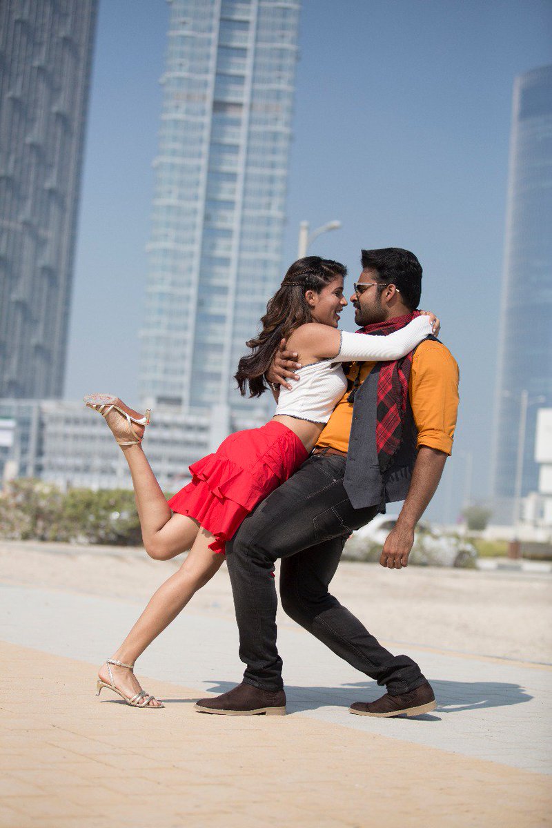crhemanth's tweet photo. #NaCellPhone, a new song from #Inttelligent, will be unveiled today @ 4 PM !!

Music by @MusicThaman 🎼🎼
@IamSaiDharamTej #VVVinayak  @CKEntsOffl @Itslavanya #InttelligentOnFeb9th https://t.co/2hWxcJLb3F