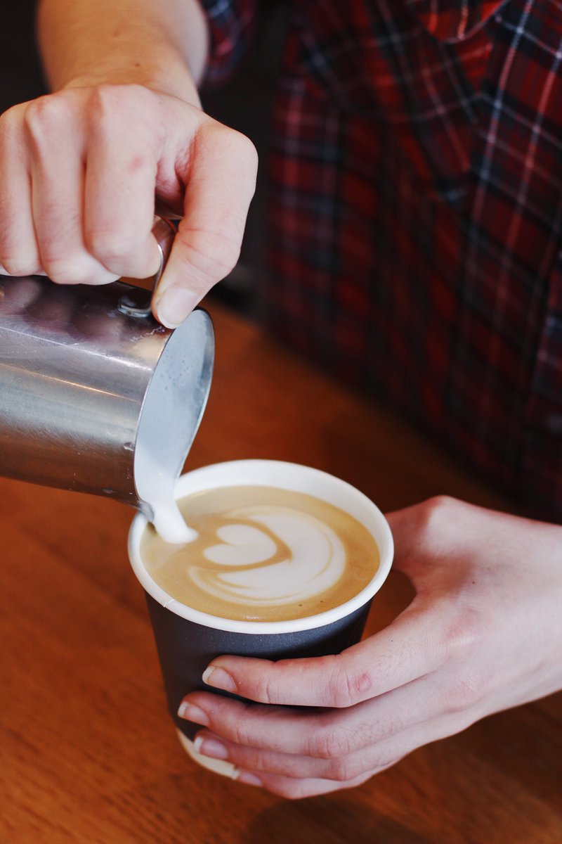 If you’re looking for alternative milk options in your morning brew you’ve come to the right place ☕️ We have almond milk, soy milk, and oat milk 😋 #goodmorning #skinnylatte #specialtycoffee #dublincoffee #clontarf