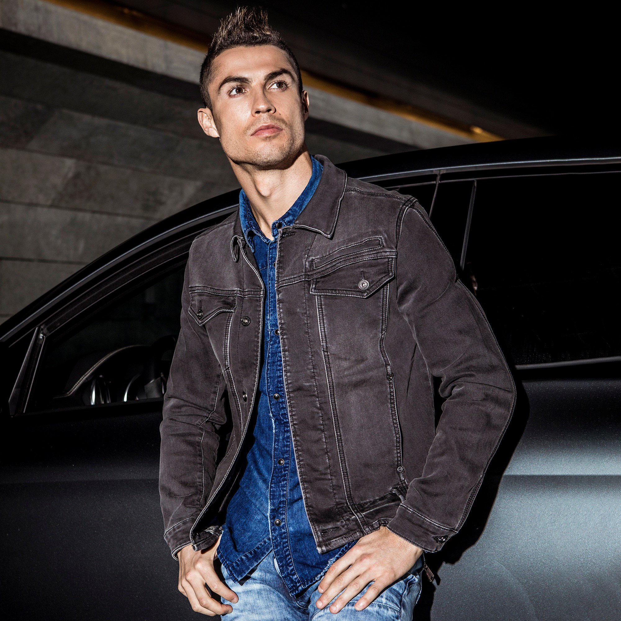 Cristiano Ronaldo on Twitter: "Denim on denim 👖 living in my CR7 jeans