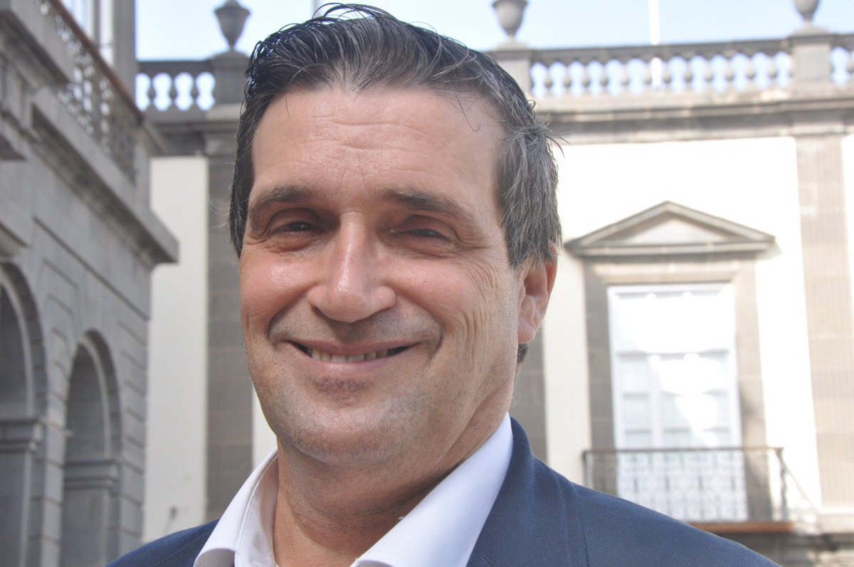 Hoy el nuestro concejal de urbanismo, Javier Doreste, estará en el programa de Roberto Herrera de TVE un poco antes de las 13:00 horas. <a href="/PodemosCanarias/">Yesid</a> <a href="/PodemosLPGC/">Podemos Las Palmas GC</a>