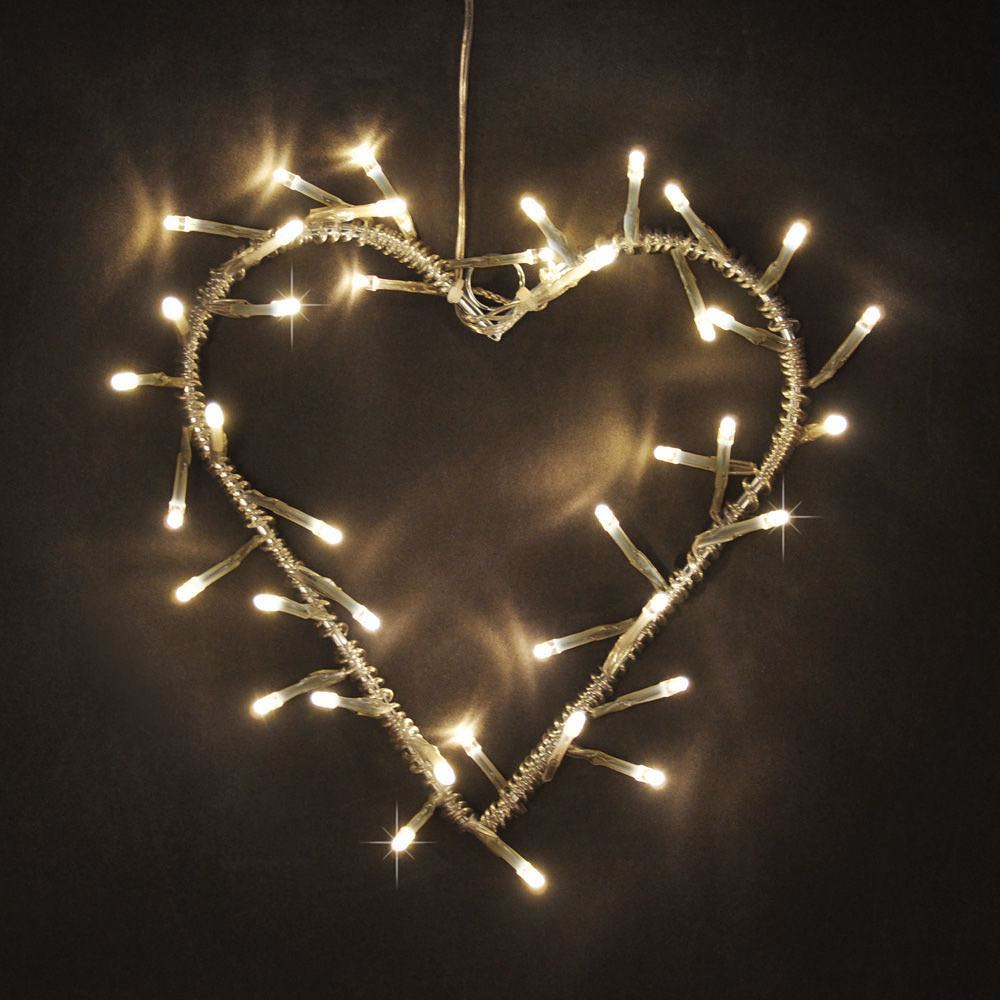 UtensilsDirect's tweet image. Valentines Day is soon approaching 🌹 Stay tuned for discounts for your loved ones 💝#valentinesday #valentines #heart #discount #fairylights #couple #utensils 
📞01903823888
✉️sales@utensilsdirect.co.uk
🌎utensilsdirect.co.uk