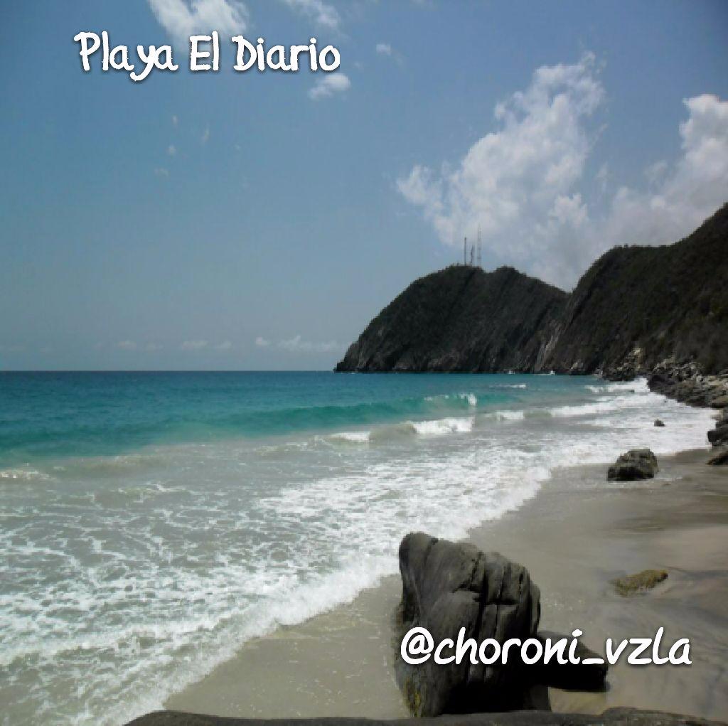 posadapittier's tweet photo. Conoce, Playa El Diario; El contraste entre la blanca arena y el azul oscuro del mar profundo brinda un paisaje extraordinario. #turismo #posadapittier #choroni https://t.co/cVfM2mJdWP