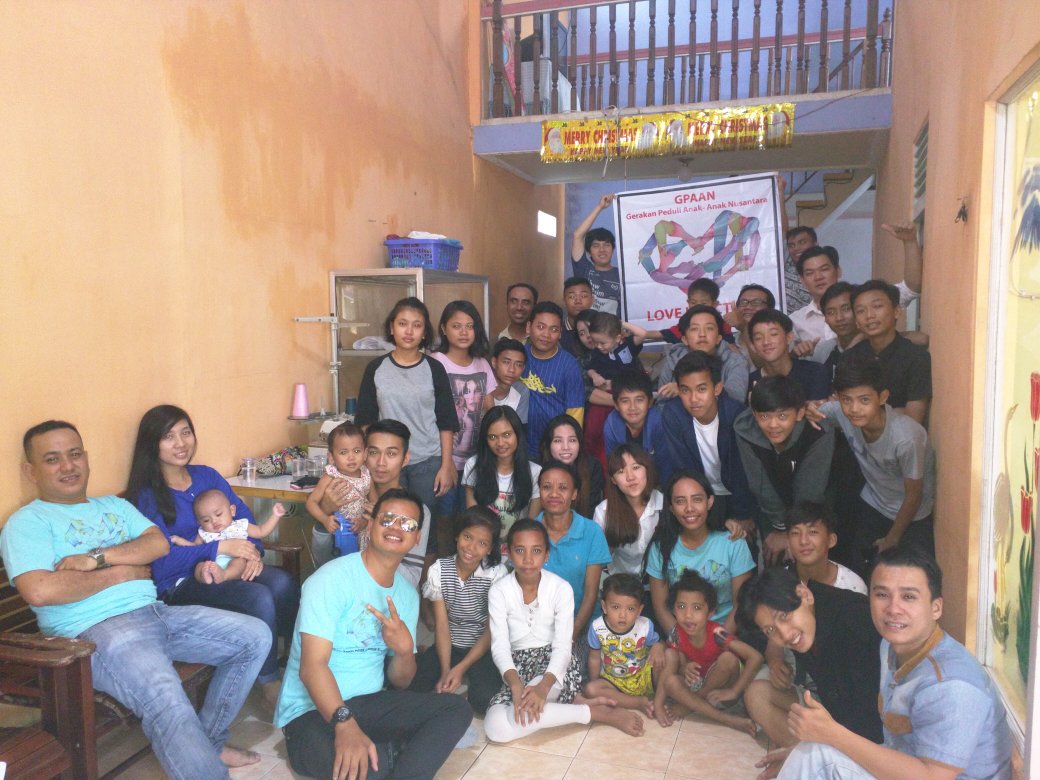 Love in action. GERAKAN PEDULI ANAK-ANAK NUSANTARA (GPAAN).