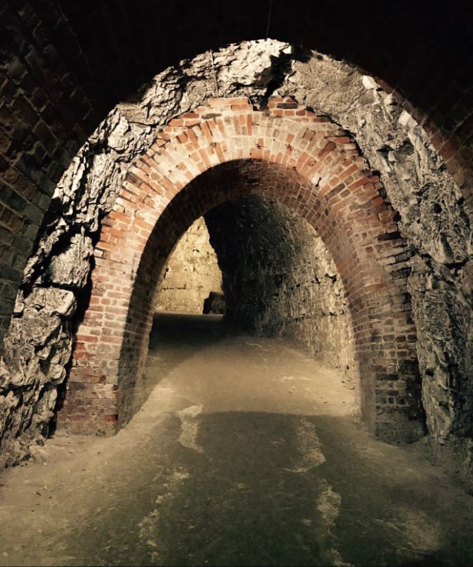 Enjoy a day out near the #RiverMedway and explore the tunnels of Fort Amherst. bit.ly/2DN1RnG #Chatham
