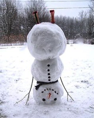 SeasideYogaRI's tweet photo. Please stay safe driving out there today yogis and try to keep your feet on the ground! Stay up to date with class cancelations this week by checking online daily....with snow in the forecast today and into next week we want to make sure our teachers and… https://t.co/EIMJolh2DZ https://t.co/pqXLoaStxl