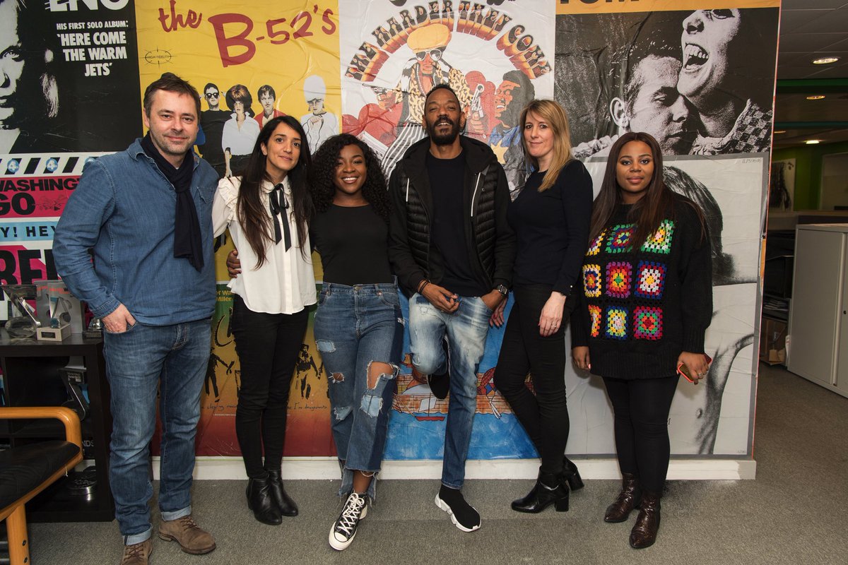 islandrecordsuk's tweet image. Welcoming @RayBLK_ to the family 🌴