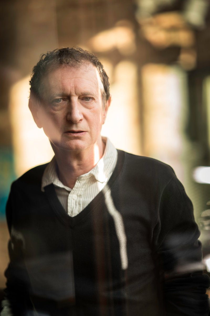 youngvictheatre's tweet image. We are thrilled that in David Lan&apos;s final week as Artistic Director he has won the Special Award for Services to Theatre at @CCTAwards! 👏🏽👏🏽👏🏽

youngviclondon.wordpress.com/2018/01/30/dav…

#CriticsCircleAwards