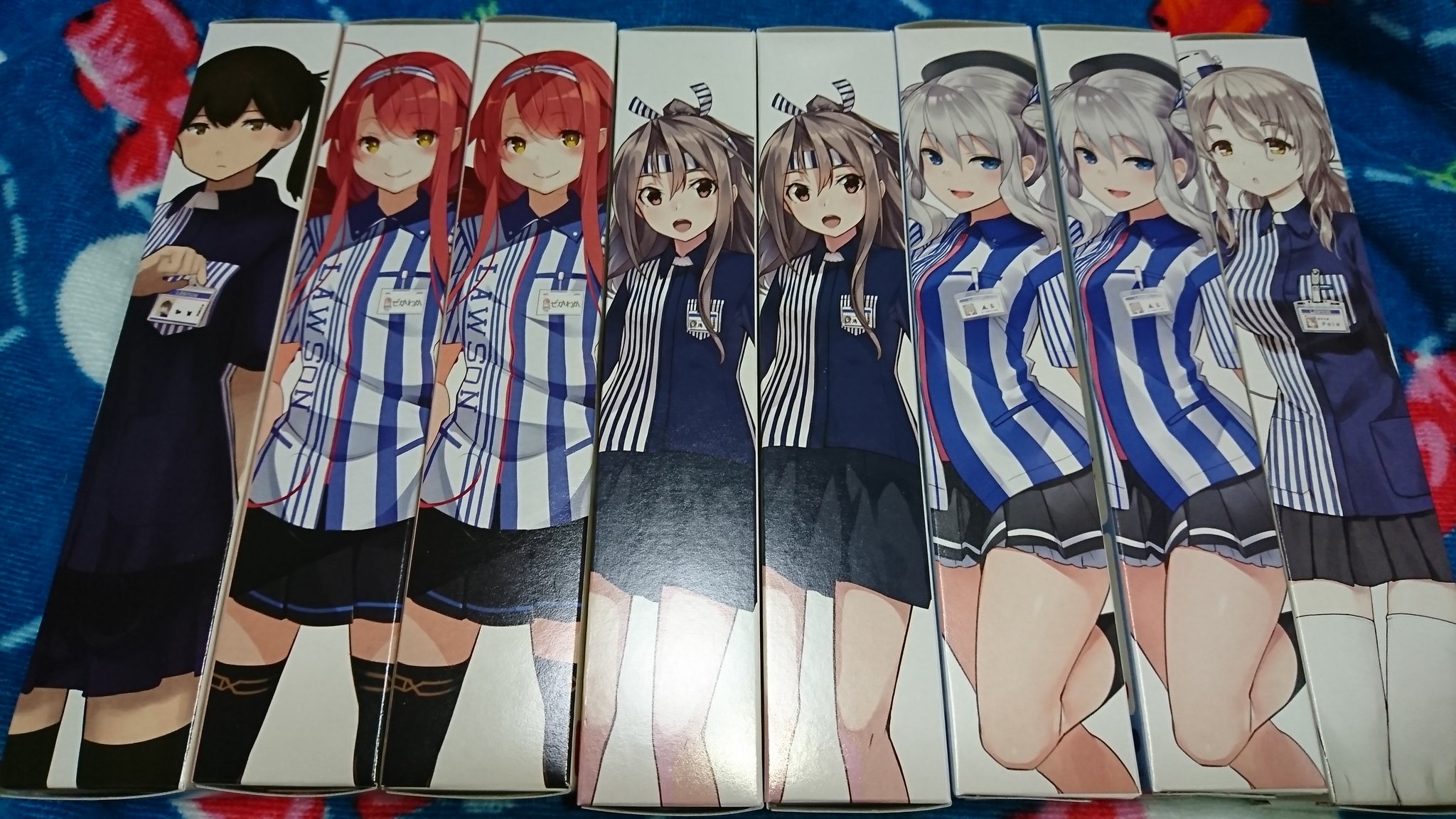 お壱 艦これ ローソンは結局17店舗まわりました 売り切れ早いよ 欲しいものはなんとか手に入りましたが 今回は タペストリーよりクリアマスコット アクリルじゃなくてビニールなのでふにゃふにゃです の方が品切れしてました 四枚目は所持 お壱 艦これ ローソンは結局17店舗まわりました 売り切れ早いよ 欲しいものはなんとか手に入りましたが 今回は タペストリーよりクリアマスコット アクリルじゃなくてビニールなのでふにゃふにゃです の方が品切れしてました 四枚目は所持