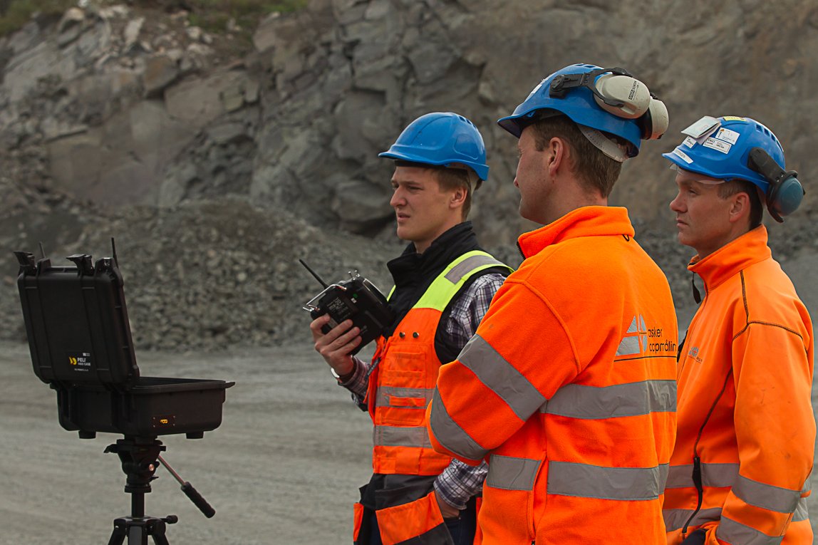 Something new is coming soon. Follow <a href="/LeicaGeosystems/">LeicaGeosystems</a> for the latest.