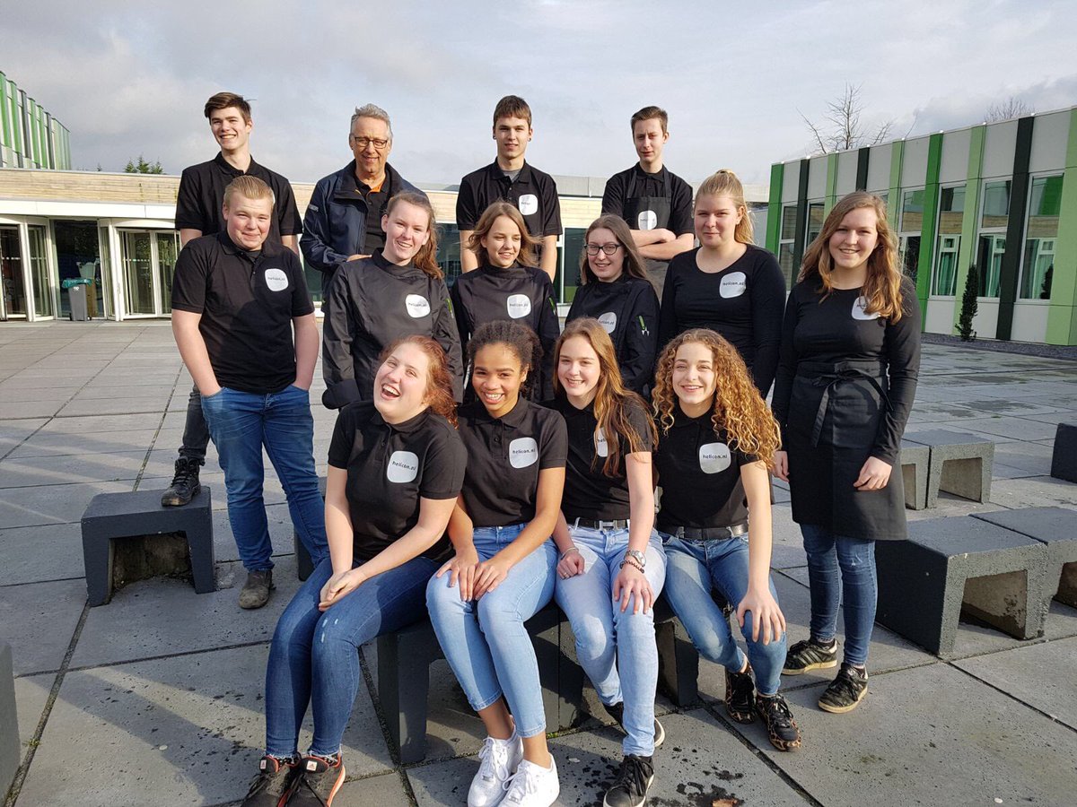 Op weg naar de Skills! Skills Talents zijn de teamvakwedstrijden voor het vmbo. Vandaag strijden maar liefst 4 teams (bloem, groen, economie en voeding) tijdens de provinciale kampioenschappen van <a href="/WorldSkillsNL/">WorldSkills NL</a> op het <a href="/KW1C/">KW1C</a>. VEEL SUCCES!!!!