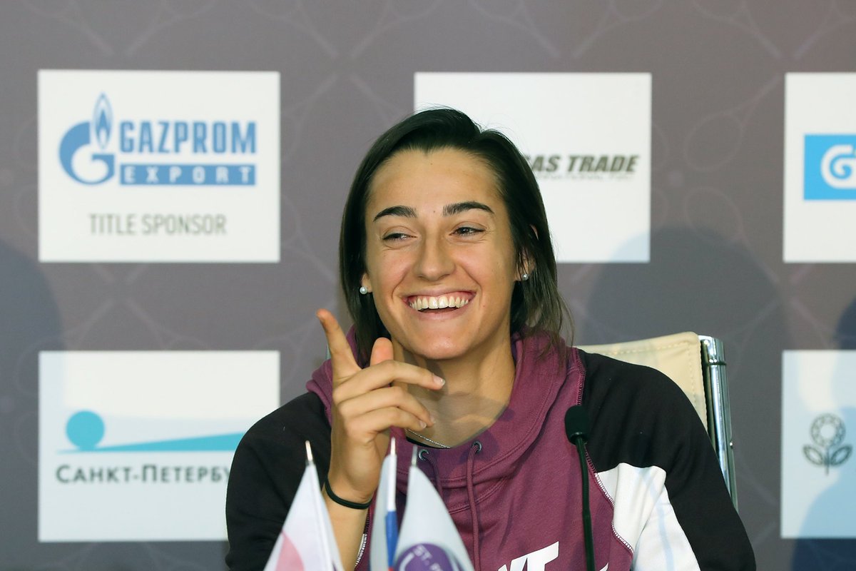 CAROLINE GARCIA - Página 30 DUz2eukX4AYdZPU