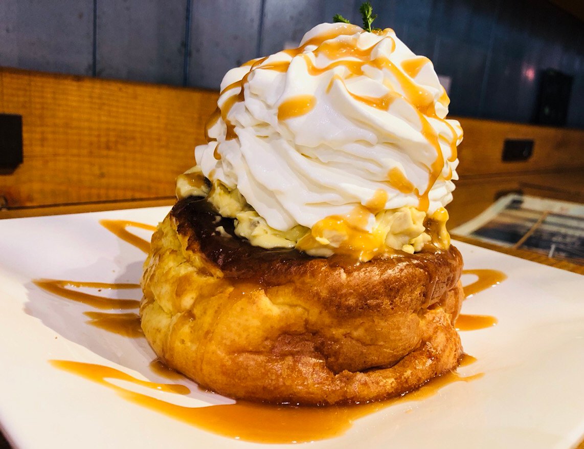 Twitter এ 唯一無二の絶品グルメ むにぐるめ Cafe Asan 東京 末広町 ハンモックに揺られながらスフレ状のふわふわホット ケーキを食べられるお店 一番人気のクルミカスタードキャラメルのホットケーキは生クリームとキャラメルの甘さがマッチした逸品