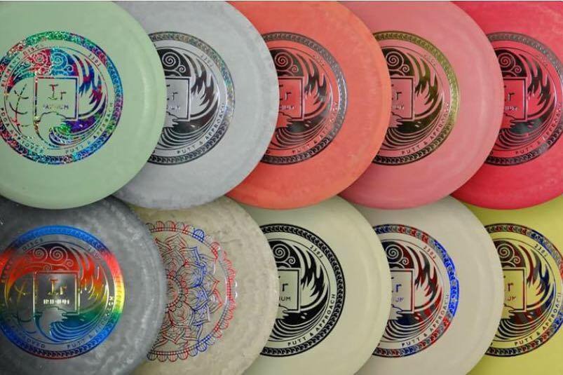 ElementDiscs's tweet image. What a row of #iridium looked like.  Notice that sneaky #lotus #mandala in there?  #discgolf #discgolfer #discgolfeveryday #discgolfshoutouts #pdga photo courtesy of our friends from fossadiscgolf