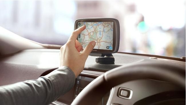 TomTom's tweet photo. Navigation is the key to driving, and its purpose is evolving. In fact, #TomTom recently introduced mapping technology that will revolutionize how driverless cars operate on the streets. Learn more here: https://t.co/nRCoehP8No https://t.co/4QF2aUxcuP