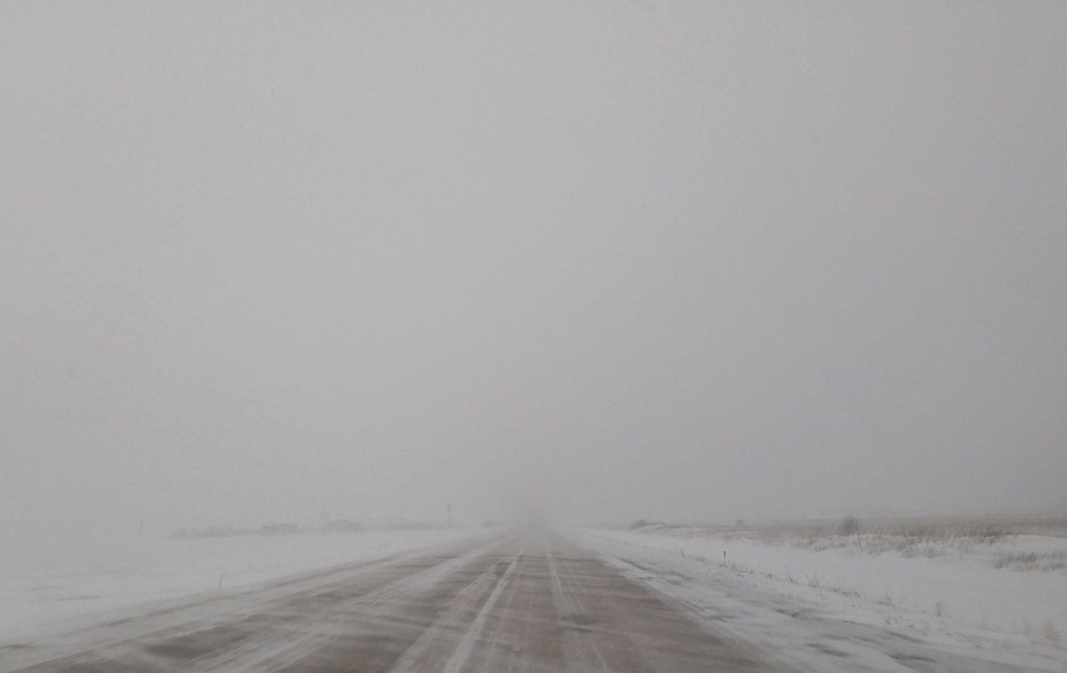 patriciagarrod2's tweet photo. Morning commute to work. Totally worth it right? (hwy8 near st.andrews)βββ #manitobaroads #drivesafe #mbstorm @TRAFFICwinnipeg @ctvwinnipeg @globalwinnipeg @weathernetwork https://t.co/jCbke4qmxw