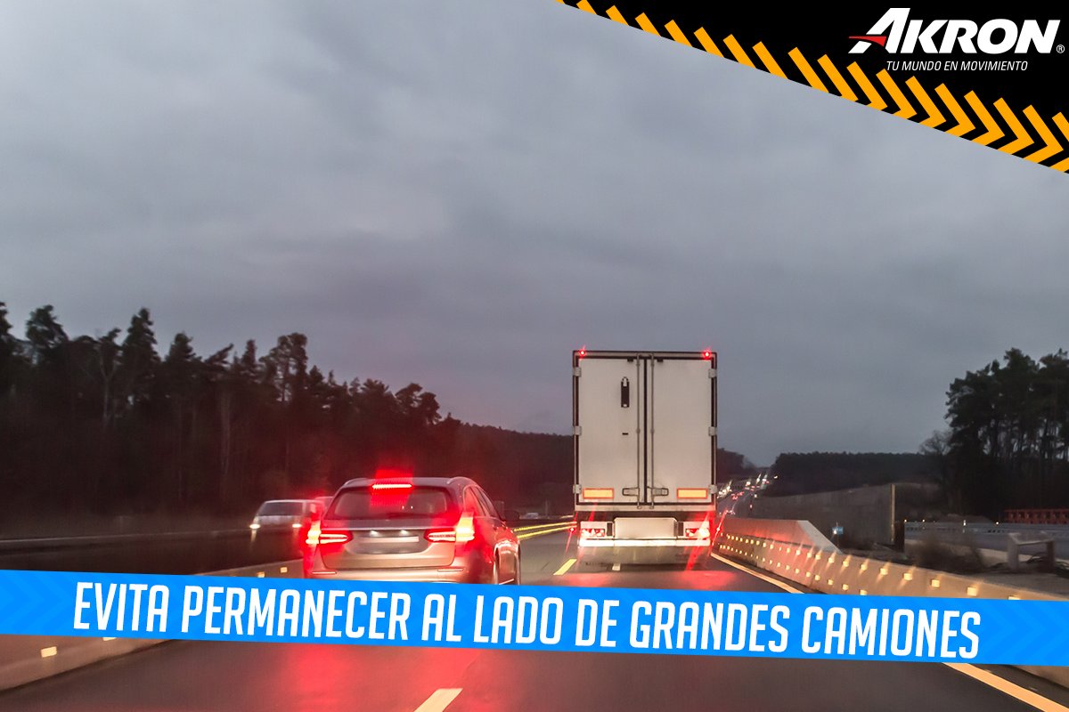 maxilubpanama's tweet photo. #AKRONTips. La visibilidad de estos conductores es mucho menor, por lo que podrían no verte por sus retrovisores. 
#FelizMartes https://t.co/O7LSSXCyuO