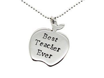 MyJewelryStore1's tweet photo. For Sale: Personalised Sterling Silver Apple Necklace https://t.co/ZXFCu99o04 https://t.co/dQGZebeYGJ