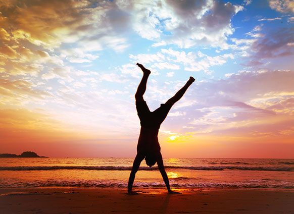You run into people daily who talk about their blockbuster #ideas ... but it's those who show up &amp; do the work, who #fail &amp; try again, who turn things upside down &amp; #commit to the #vision that succeed.

#TuesdayThoughts #TuesdayMotivation #success #commitment #creativity #writers
