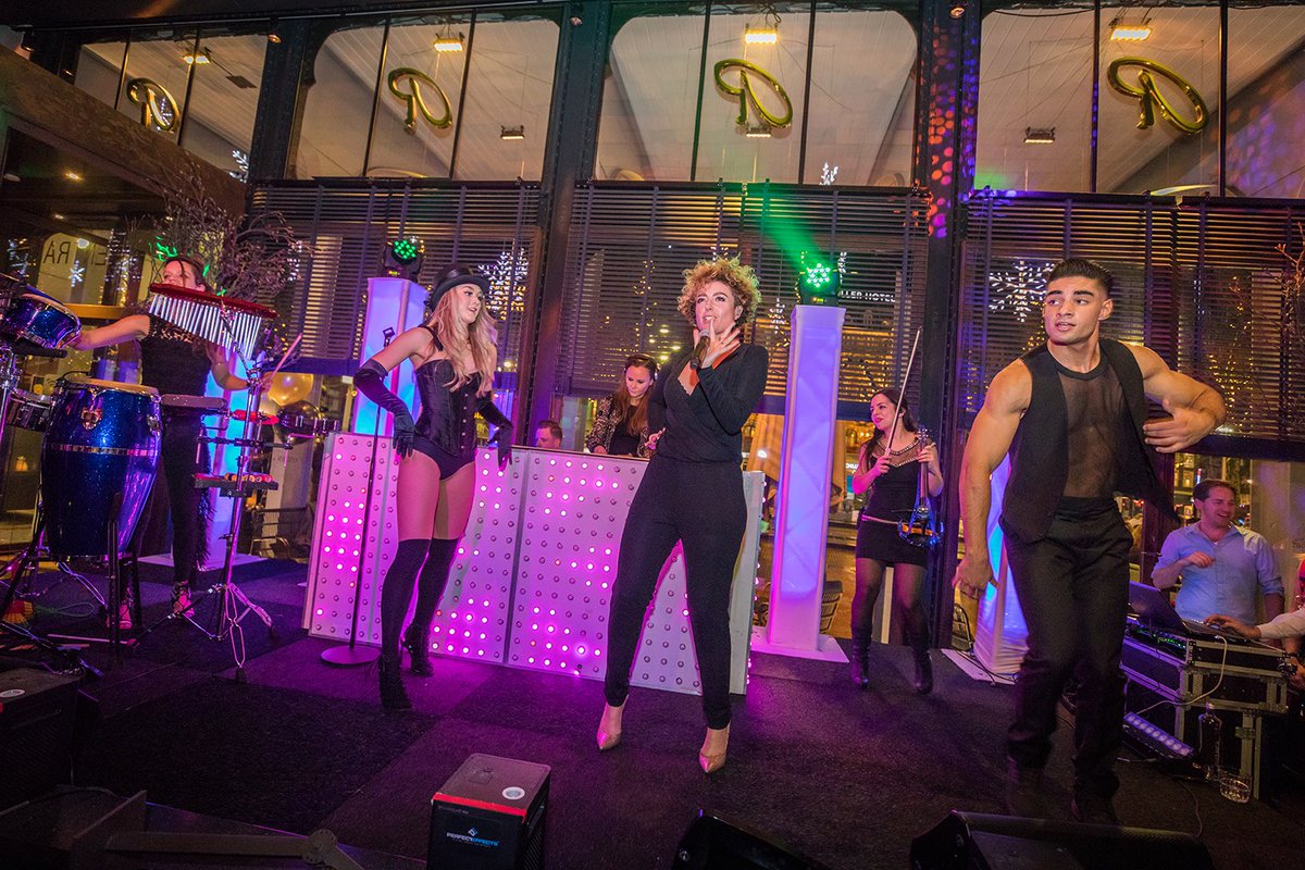 Een heerlijk optreden van FemaleFusion op de nieuwjaarsborrel van Nespresso afgelopen week! #femalefusion #whatelse