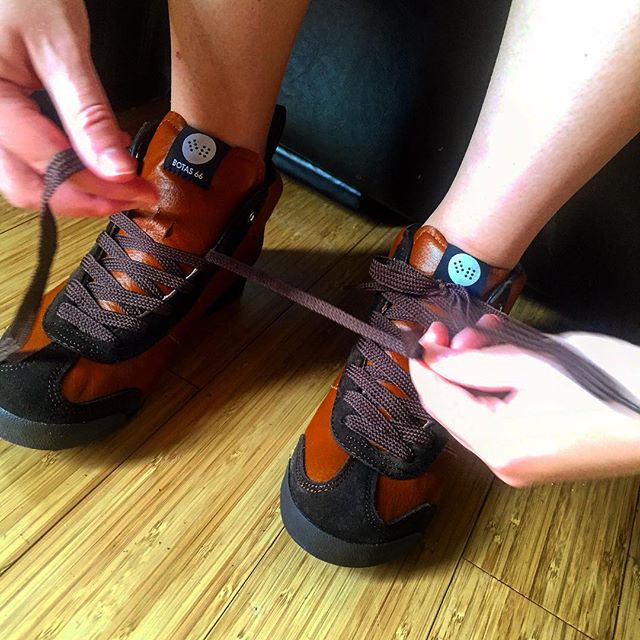 Treat yourself to a new pair of #shoes!!  #BOGO sale happening now.
botas66usa.com/shoes/