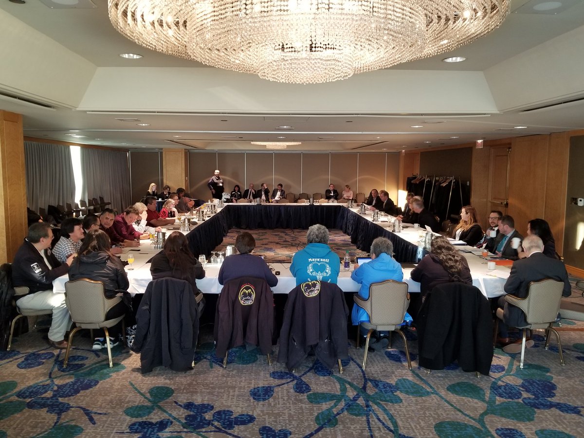 WildSalmon_FN's tweet photo. #FishFarm Tenure renewal meeting is set to begin

#UNDRIP #Consent #EndStatusQuo
#WildSalmon https://t.co/tYVx125Zu2