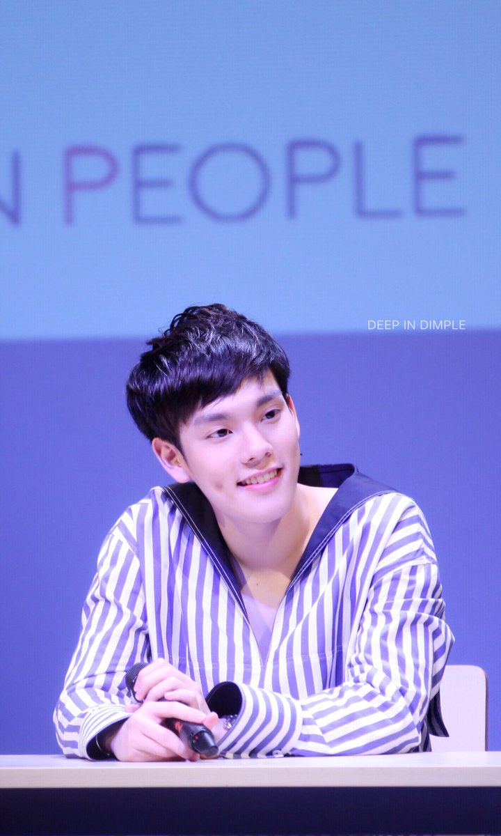 Alejj_1218's tweet image. #Happy21stCopter
#พี่เตอร์สินก
@CTR2DAB 
Happy birthday to Copter/候三龙. 
It is a blessing in Spanish and English from China🤣.
祝你万事胜意，你永远全世界最可爱。
Love all the way you are and hope u can always laugh so sweet.

cr.logo