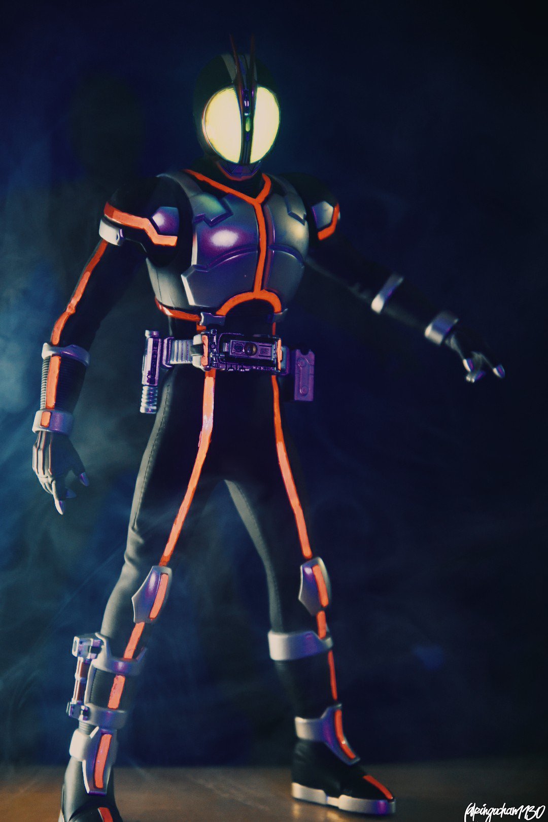 仮面ライダーnext 555（ファイズ） コスプレ用マスク塗装済・複眼発光モデル 仮面ライダー ファイズ マスク 磁石装置 複眼発光 アトラク