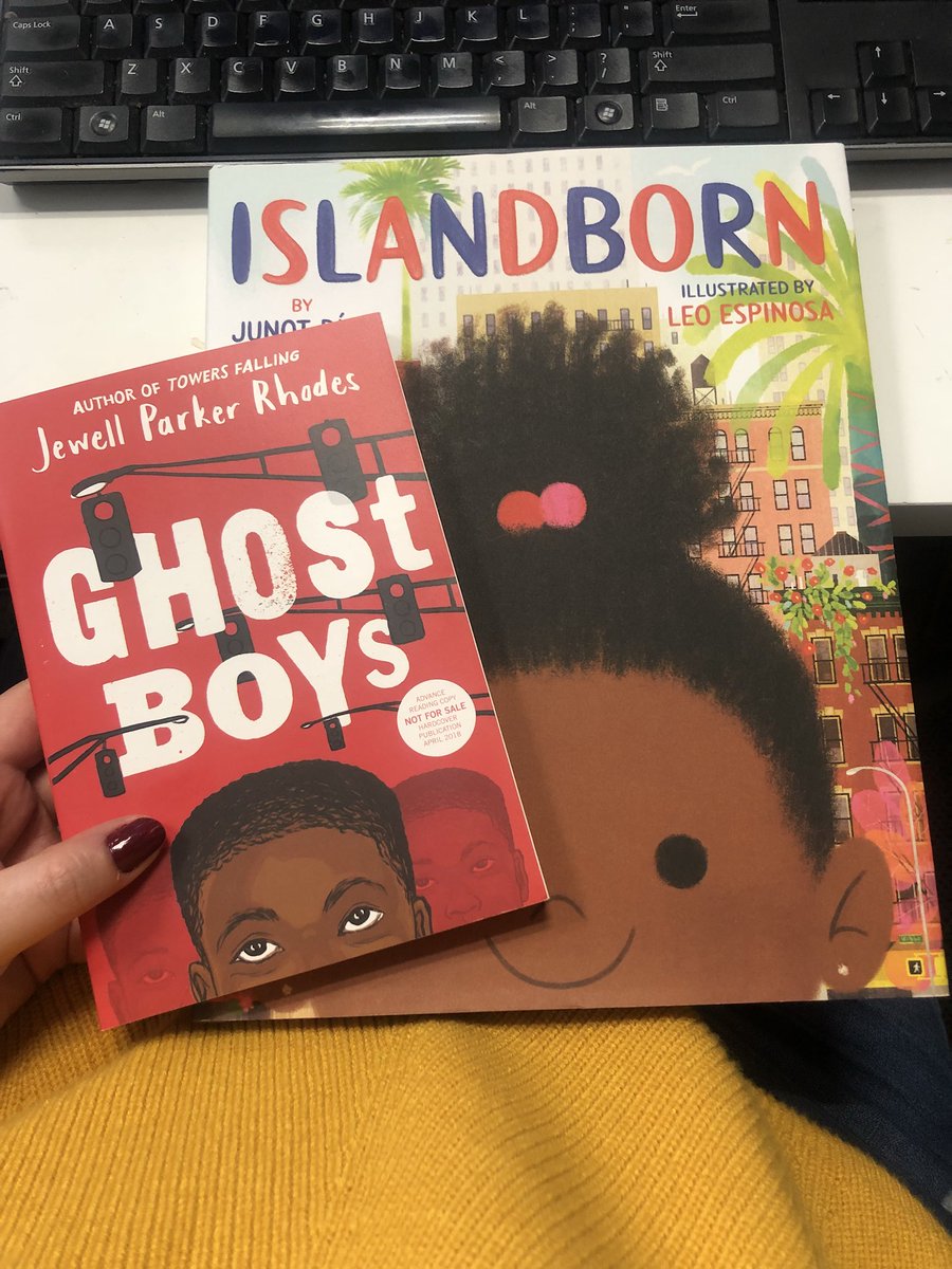 euvelab's tweet photo. Signed copies of GHOST BOYS and ISLANDBORN from #wi13 AND the cutest tote bag ever? @fenjamin does love me. https://t.co/lB3QDzgHxs