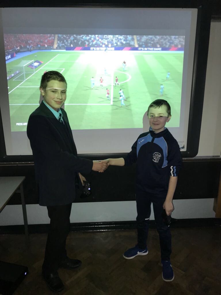 StPats_ICT's tweet photo. Day 2 of our school FIFA18 competition where an intense penalty shoutout was needed to decide one game! The competition resumes tomorrow โฝ๏ธ๐๐
#collaborativegaming #friendlycompetition #gamingclub #buildingfriendshipsthroughgaming #school #EASPORTSFIFA @StPatsBanbridge https://t.co/dUEN99shGJ