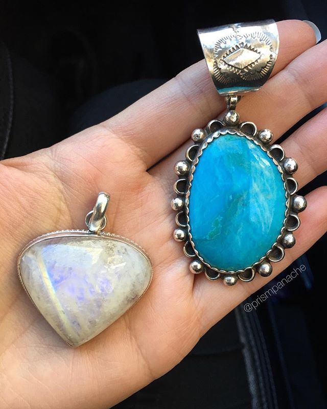 prismpanache's tweet photo. 🌙Moonstone + Turquoise⭐️ #moonstone #turquoise #crystals #crystalhealing #crystalpendants #moonstonejewelry #turquoisejewelry #bohostyle #hippiestyle #moonstonemagic #crystallove #birthstone #decemberbirthstone https://t.co/BiW4f1CdJq
