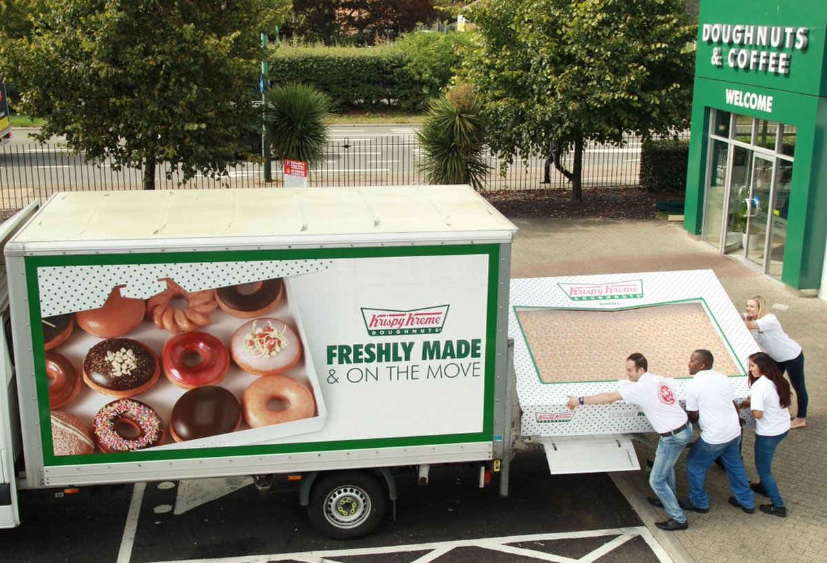 Damien_Ettere's tweet image. &quot;How many donuts are in the box?&quot; @ParklawnFCPS 4th grade teachers started their day going through @gfletchy&apos;s Krispy Kreme Me 3-Act Task! Thanks for facilitating @MsDavisMath17!