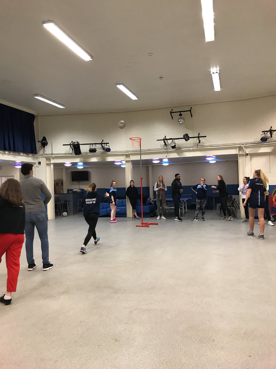 CancerCrew1's tweet photo. @simmsladiesgaa #Sportathon is in full flow with @StMarys_NC for @CLIC_Sargent 👌💙 https://t.co/3FwTzQ7dgK