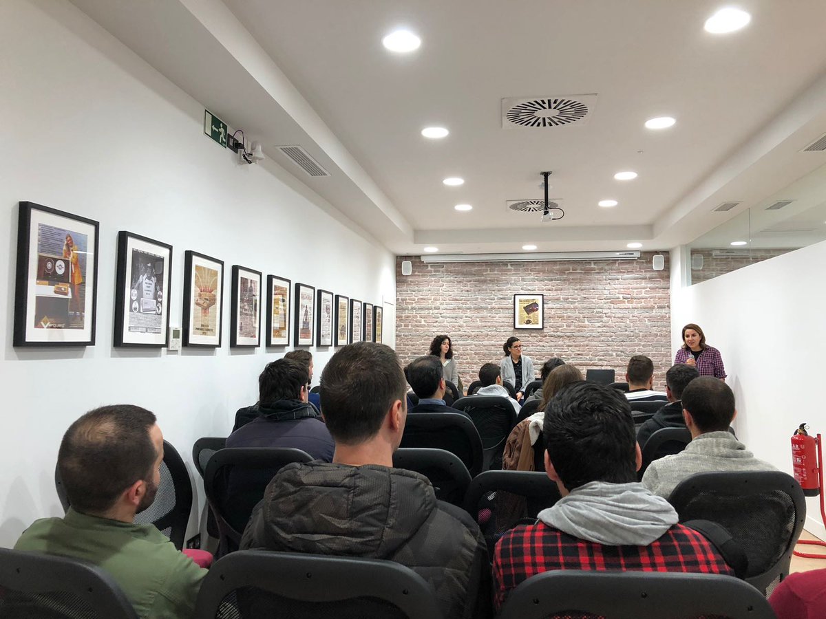 CodeSpaceAcade's tweet photo. "Hice de mi afición mi profesión!". Mujeres Tech en la industria Videogames 📟
@yeswetech_ & @FemDevs en @CodeSpaceAcade hablando sobre #desarrollo de #videojuegos.
#CodeSpaceAcademy #VideoGames #Meetup #eventosCodespace https://t.co/QngjY5Iz4L