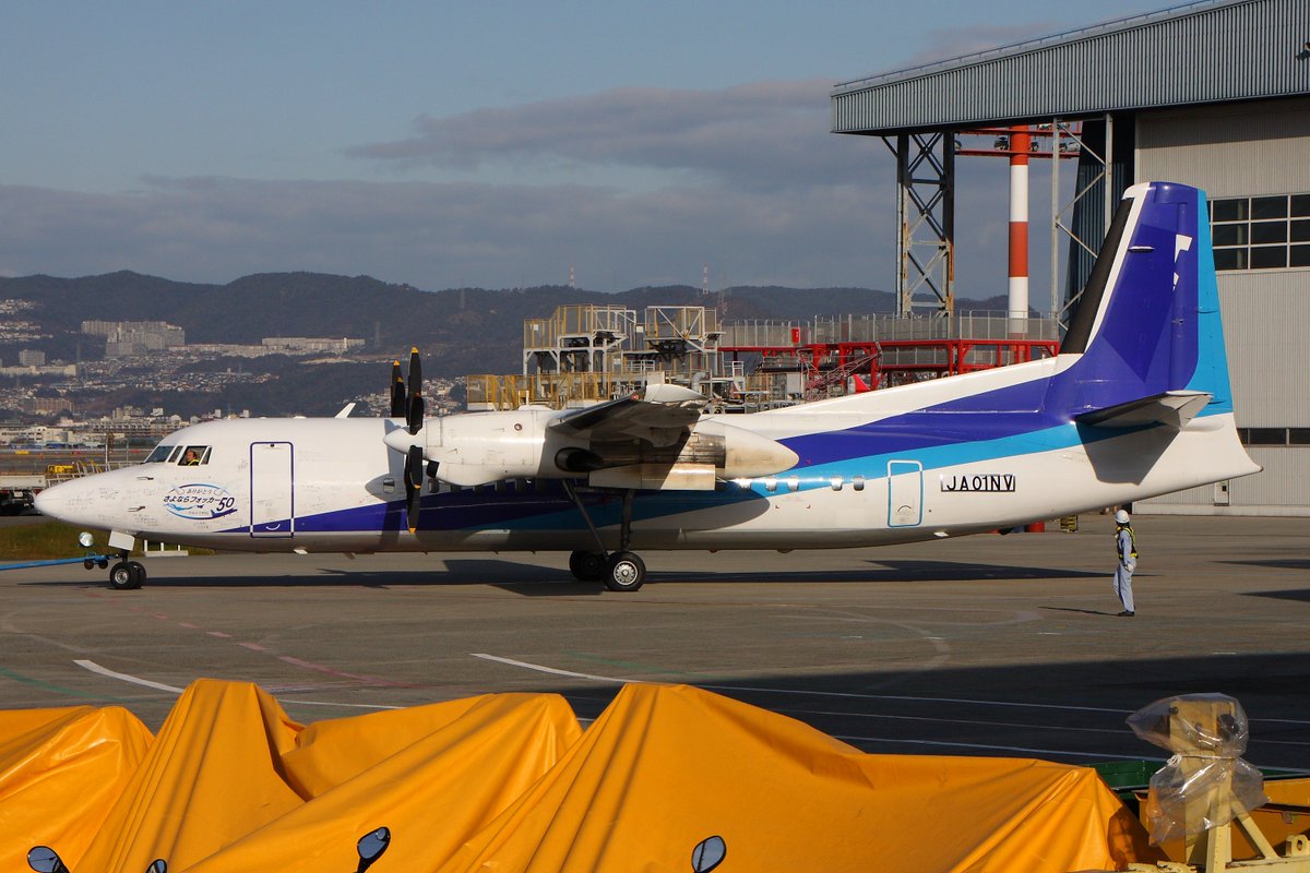 JA028L ANA（エアーセントラル）のフォッカー50の時は、タイトルは