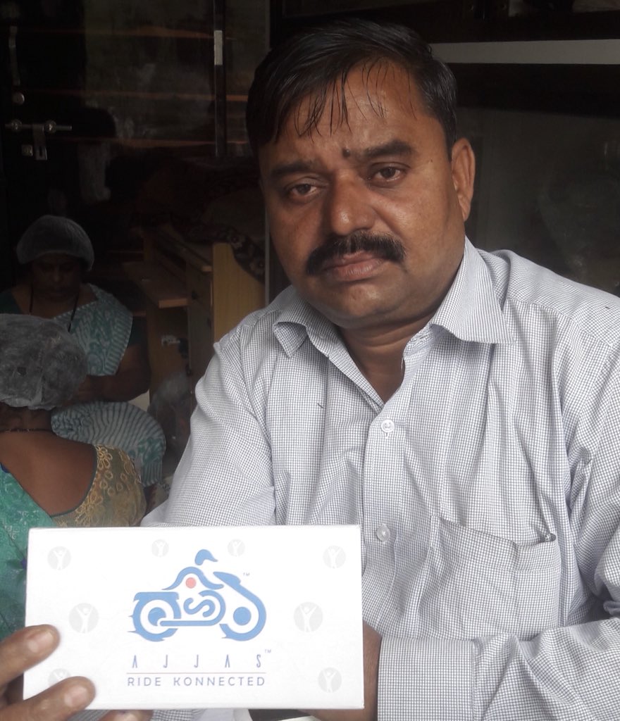 RKonnected's tweet image. Welcome Subhash. We welcome you to the fast growing #Ajjas family in Nashik. Happy to know you like #Fallalert feature. #ridesafe, #ridesecure and #RideKonnected