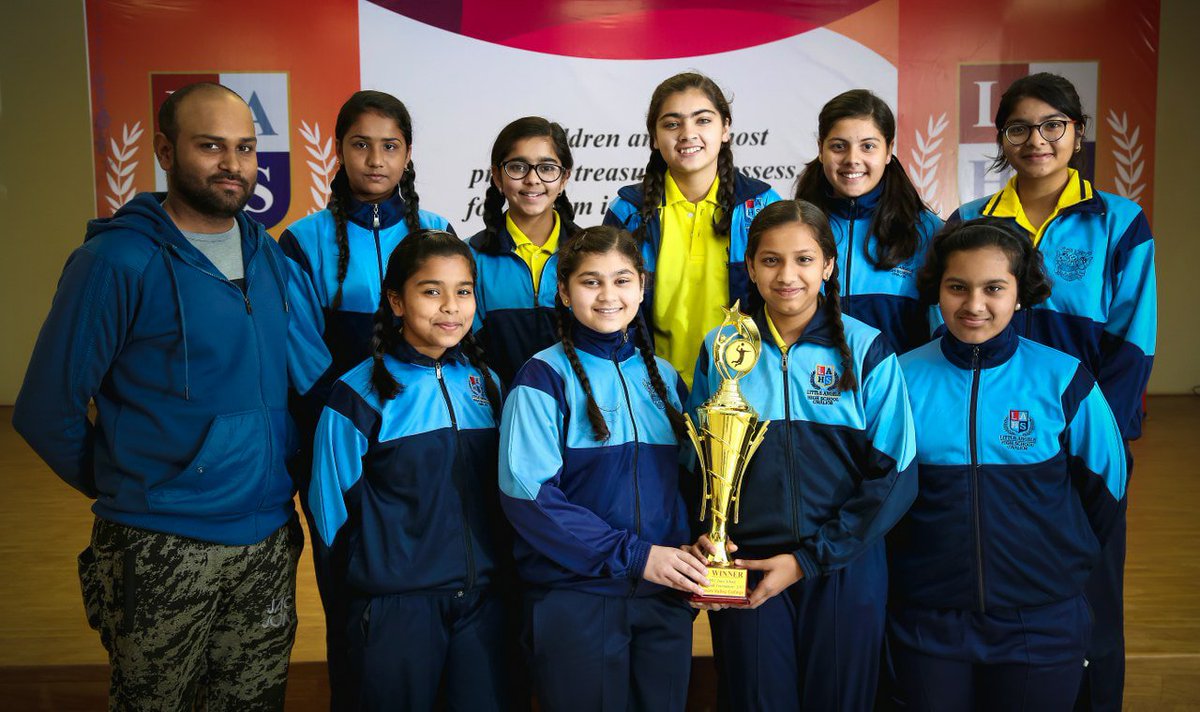 LAHSGwalior's tweet photo. FELICITATION CEREMONY for our young #SPORTS ACHIEVERS who brought laurels to @LAHSGwalior in various InterSchool, State, National, CBSE cluster tournaments! A 11 year old prodigious child skater of #LAHS is geared to enter Guinness Book of World Records. Thanks to our coaches! https://t.co/MnTOpNph3c