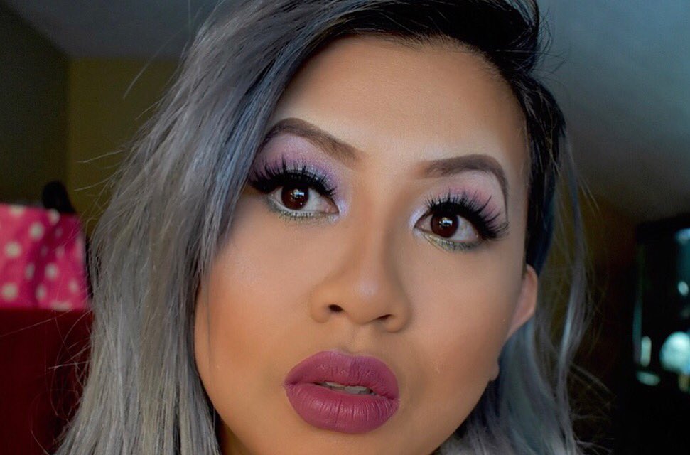AMILIYANBEAUTY's tweet photo. @elfcosmetics illuminating face primer
@fentybeauty foundation “300”
@wetnwildbeauty megoglo make up stick “call me maple” @nyxcosmetics love you so mocha eyeshadow palette, eyebrow cake powder @kyliecosmetics head over heals liquid matte @hudabeauty lashes jade 13 https://t.co/rjoNRUkdKn