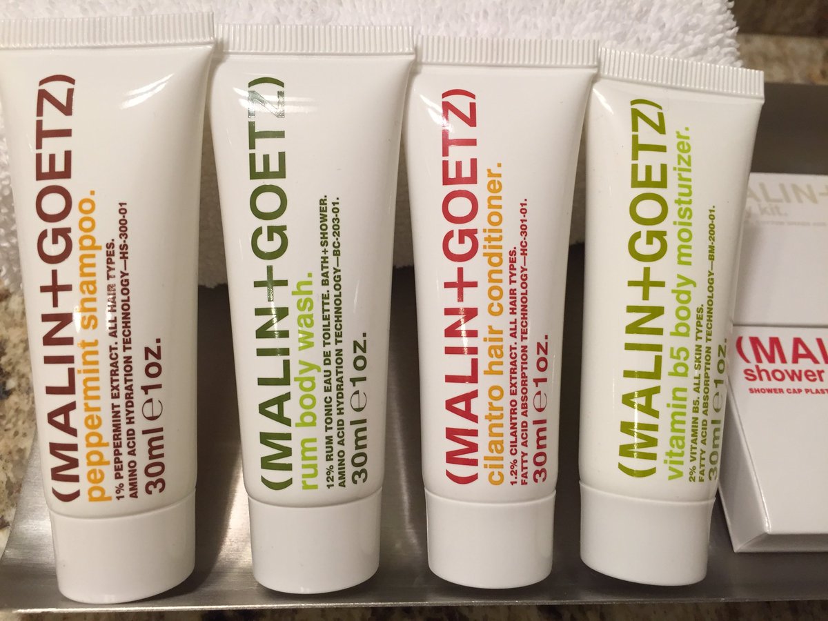🤗😍 that feeling when you get to your hotel room &amp; find <a href="/malinandgoetz/">Malin + Goetz</a> peppermint shampoo 💆 TY <a href="/iHotel/">I Hotel and Illinois Conference Center</a> #pampered