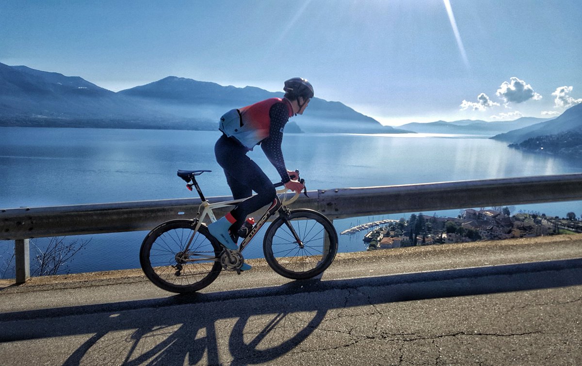 Back in cold and snowy germany and the sunny weekend seems to be so far away 😨❄❄😅 #back #home #sun #sky #cycling #cyclinglife #bike #bikelife #tri #trilife #love #beauty #lifestyle #style #photo #photos #art #photooftheday #road #sport #fitness #fit #health #sports #nature