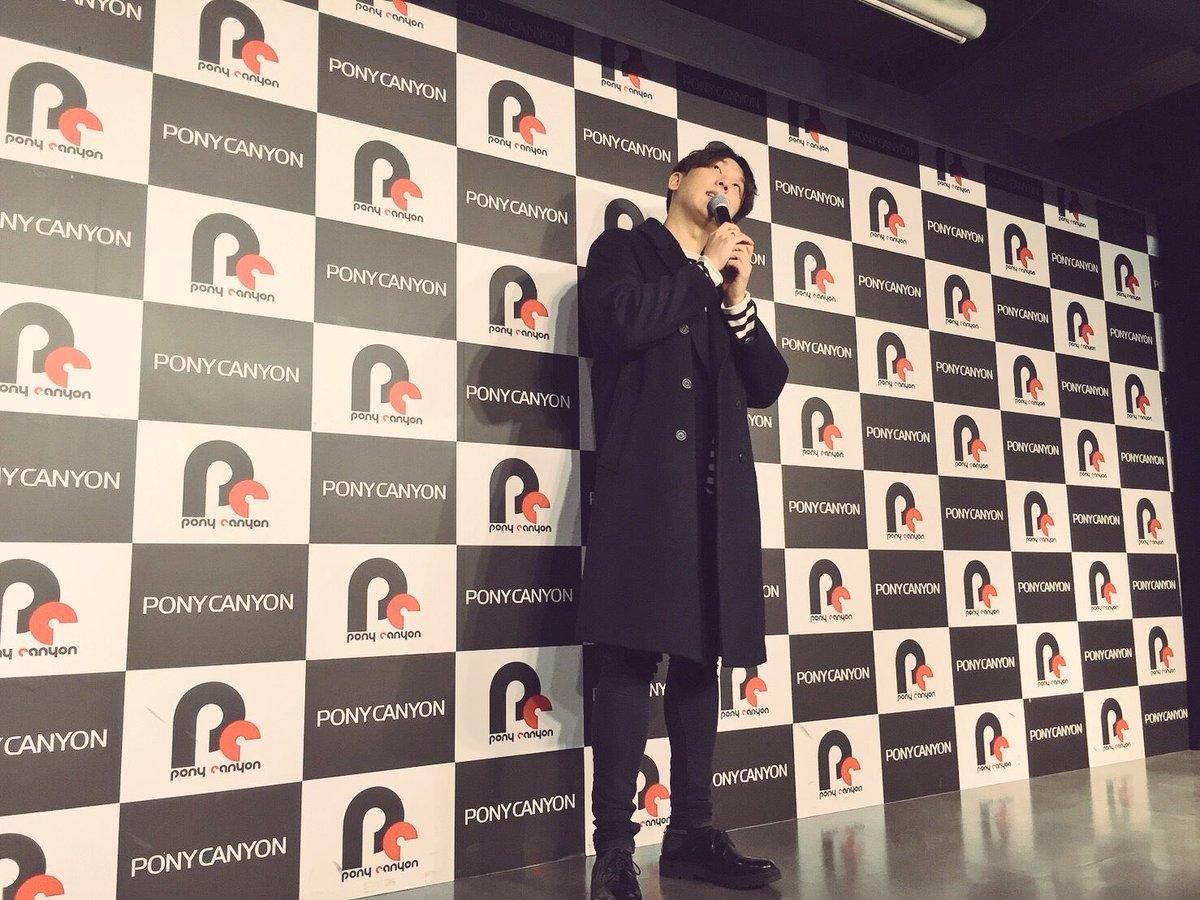 OLDRECORDSJP's tweet photo. ジョンギゴ、日本でのプロモーションを終了…握手会、写真会、ミニライブなど多彩なイベントでファンを魅了^_^

#JUNGGIGO 
記事⬇️
https://t.co/kSVid0Mqbm https://t.co/DwndiABqlT