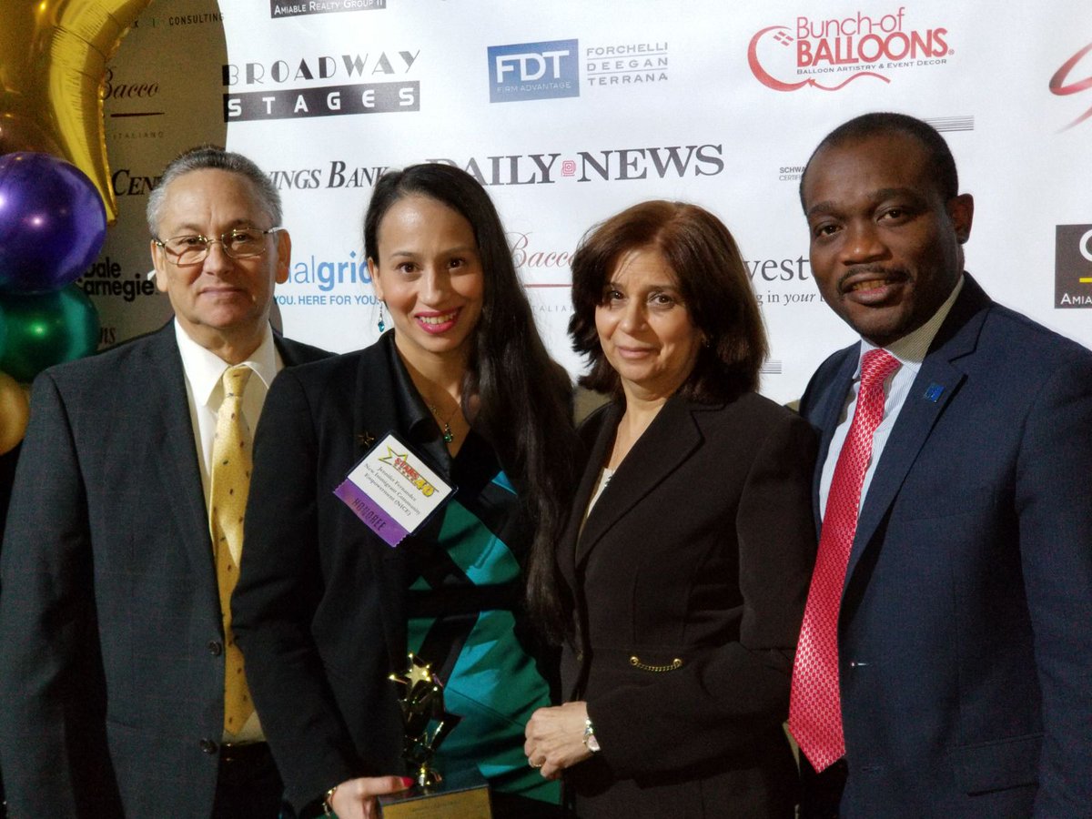 JenniferFernan's tweet photo. What an amazing night! Extremely honored to have received the Diversity Award by Schneps Communication for Stars under 40. Thank you @QCToday @CUNY @NICE4Workers family and friends for always supporting me. https://t.co/3mahwYowVw
