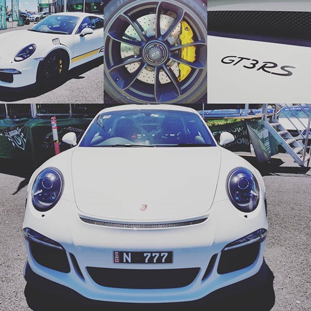 Think I have a Porsche addiction.

@porschecentrewilloughby 
@cardeals2me 
#addiction #porsche #germany #cars #carporn #gt3rs #white #boxer #weapon #dream #oneday #driverscar #thebest #caradvice #pdk ift.tt/2o6dhcf