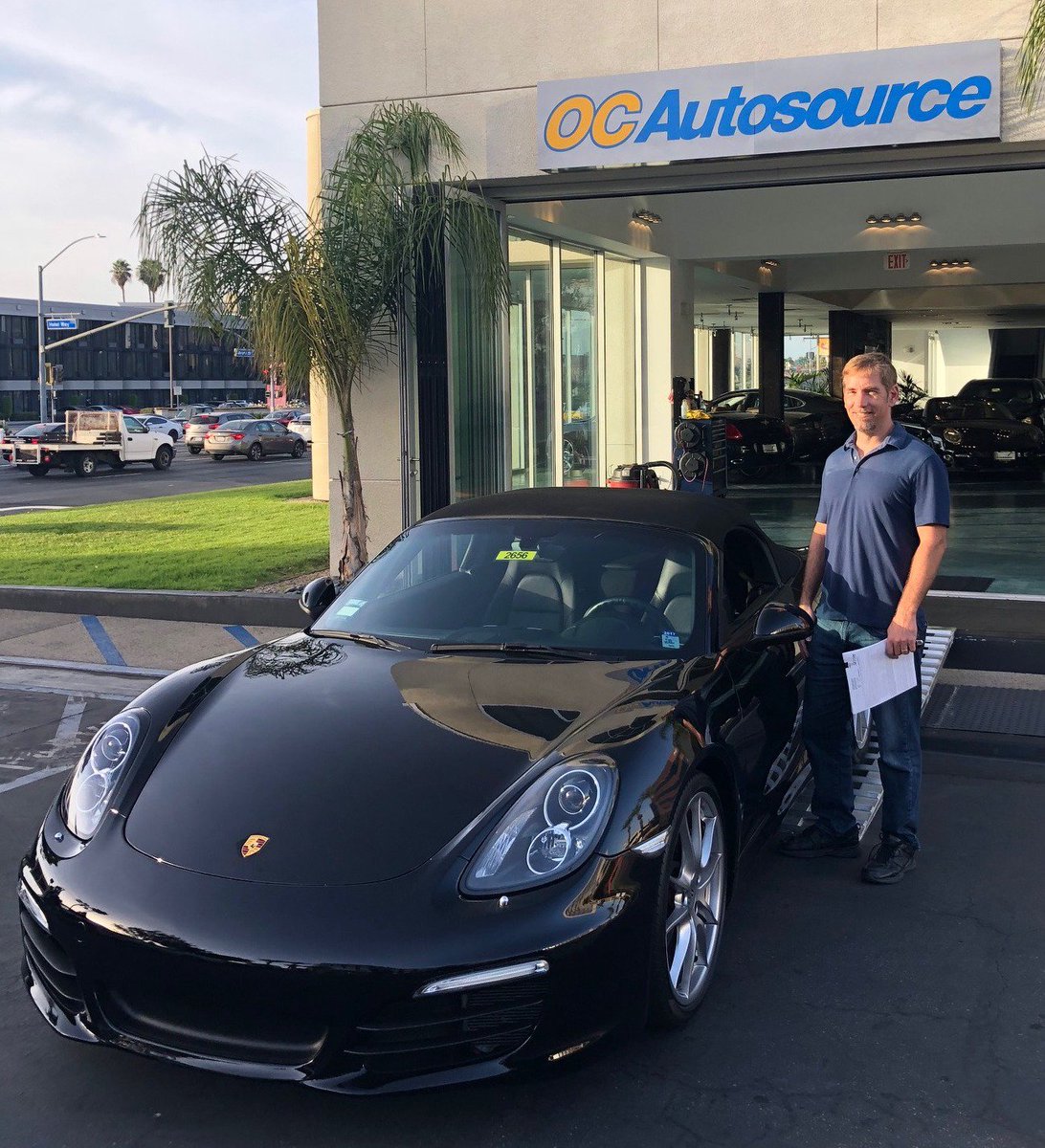 OCAutosource's tweet image. Nancy loves her new 2015 Porsche Targa 4S and Paul is getting ready to drive off in his new 2015 Porsche Boxster S. Get you pre-owned Porsche at OC Autosource in Orange County! ocautosource.com #Porsche #Costamesa #Orangecounty