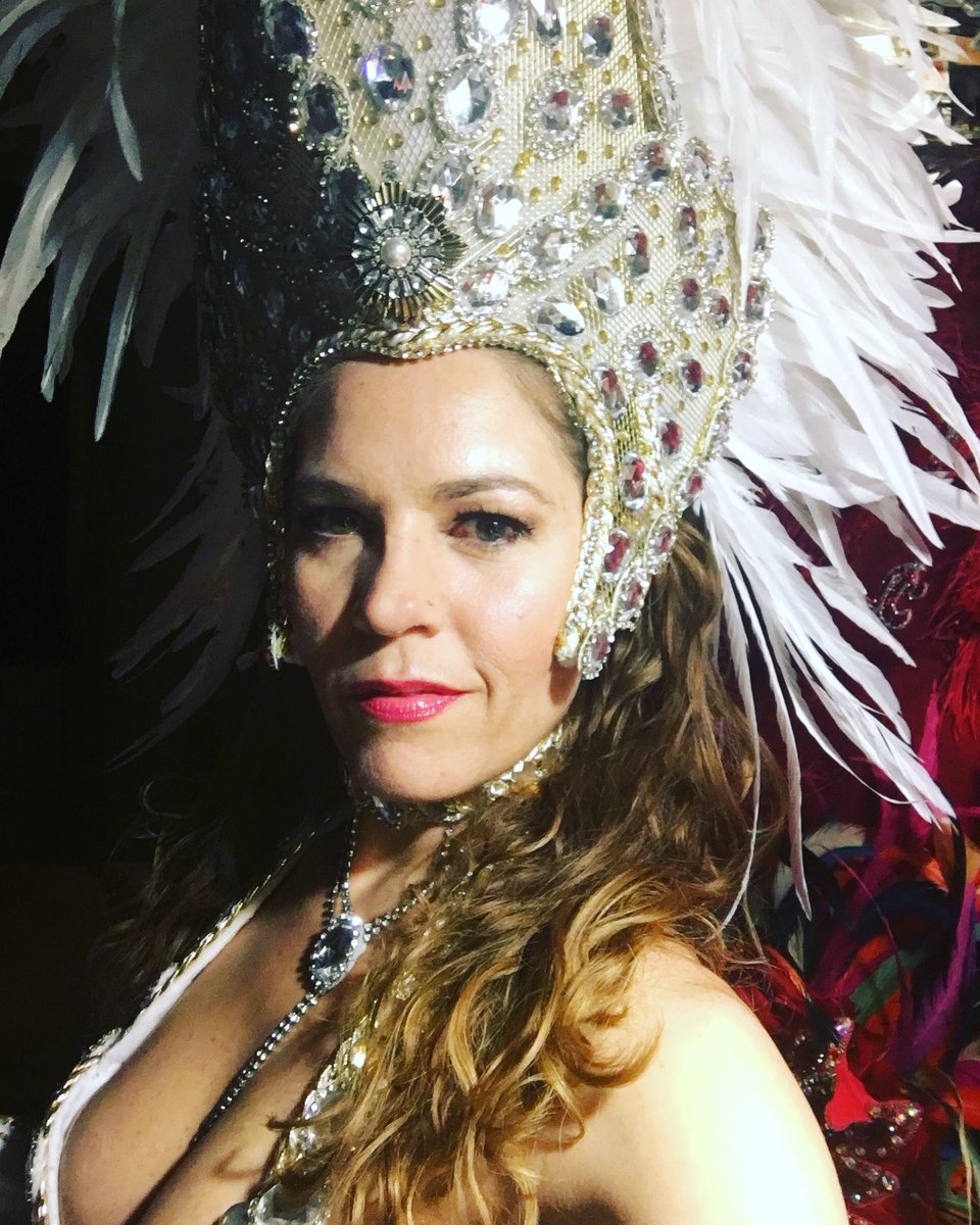 Carnaval SF knows how to get the party started! 

We kicked off carnaval season with a live performance at Make-Out Room. The party continues on February 23 with Neguinho da Beija Flor at Broadway Studios Venue. Come dance with us!