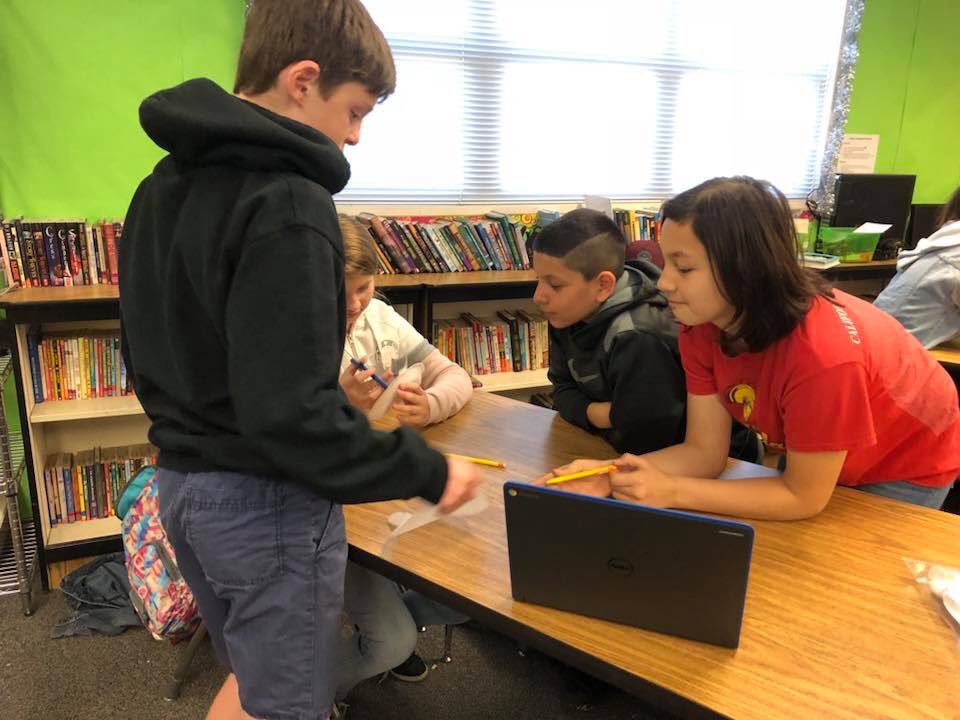 earlexplorers's tweet photo. It’s all about heat transfer for these sixth graders. What’s your best insulator? Science experiments in action today. #explorescience #inquiry https://t.co/Tl0GP0tlei