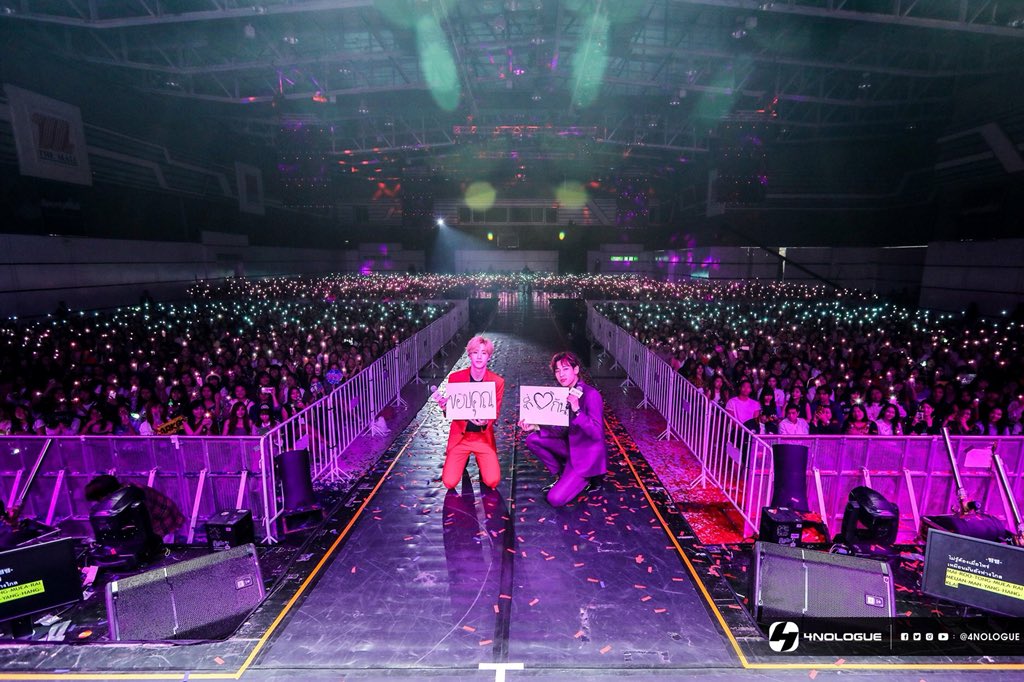 Markachu93_'s tweet photo. ดีใจที่เป็นหนึ่งในดวงไฟโปรเจ็ครอบบ่าย ❤️🐊🐍 #PROJECTBLUR #MarkBam 😂😂 https://t.co/fdA2CnIXDZ